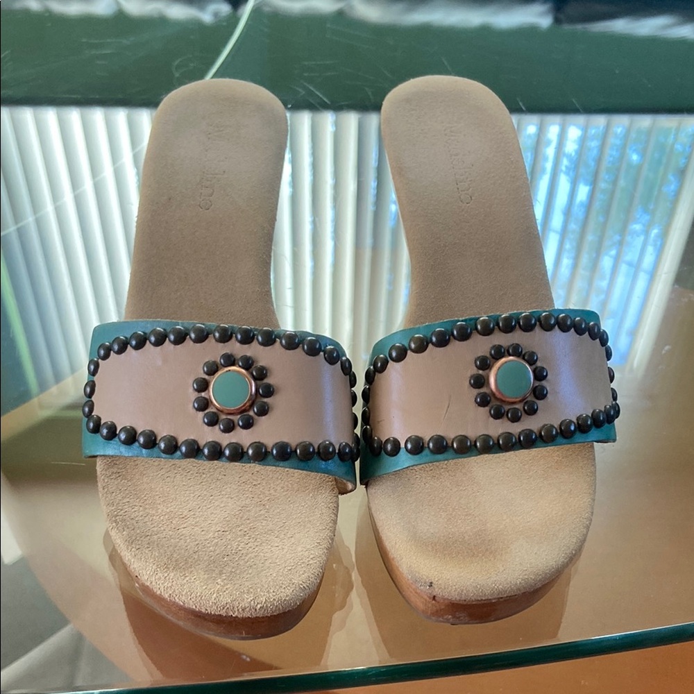 Madeline wooden heels w/ studs